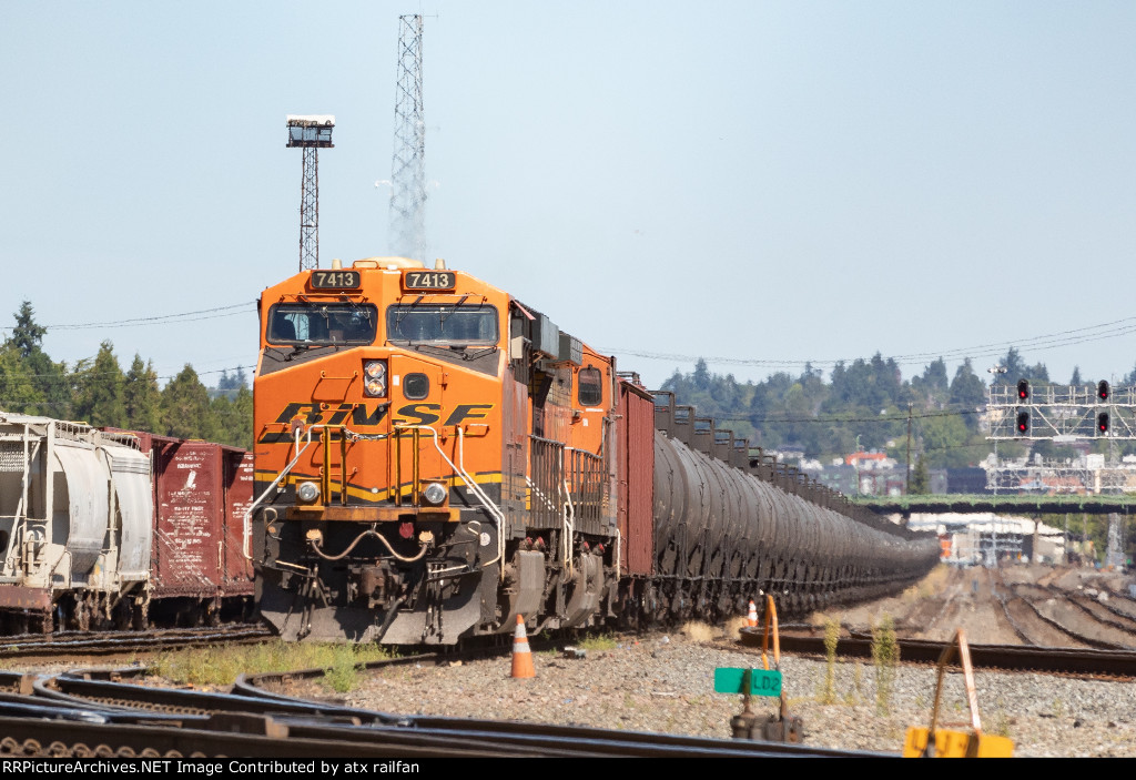 BNSF 7413